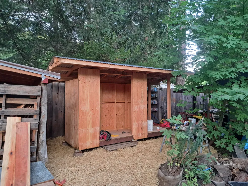 A shed (with saltbox roof) image